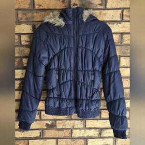 Rue21 navy blue puffer jacket faux fur trimmed hood